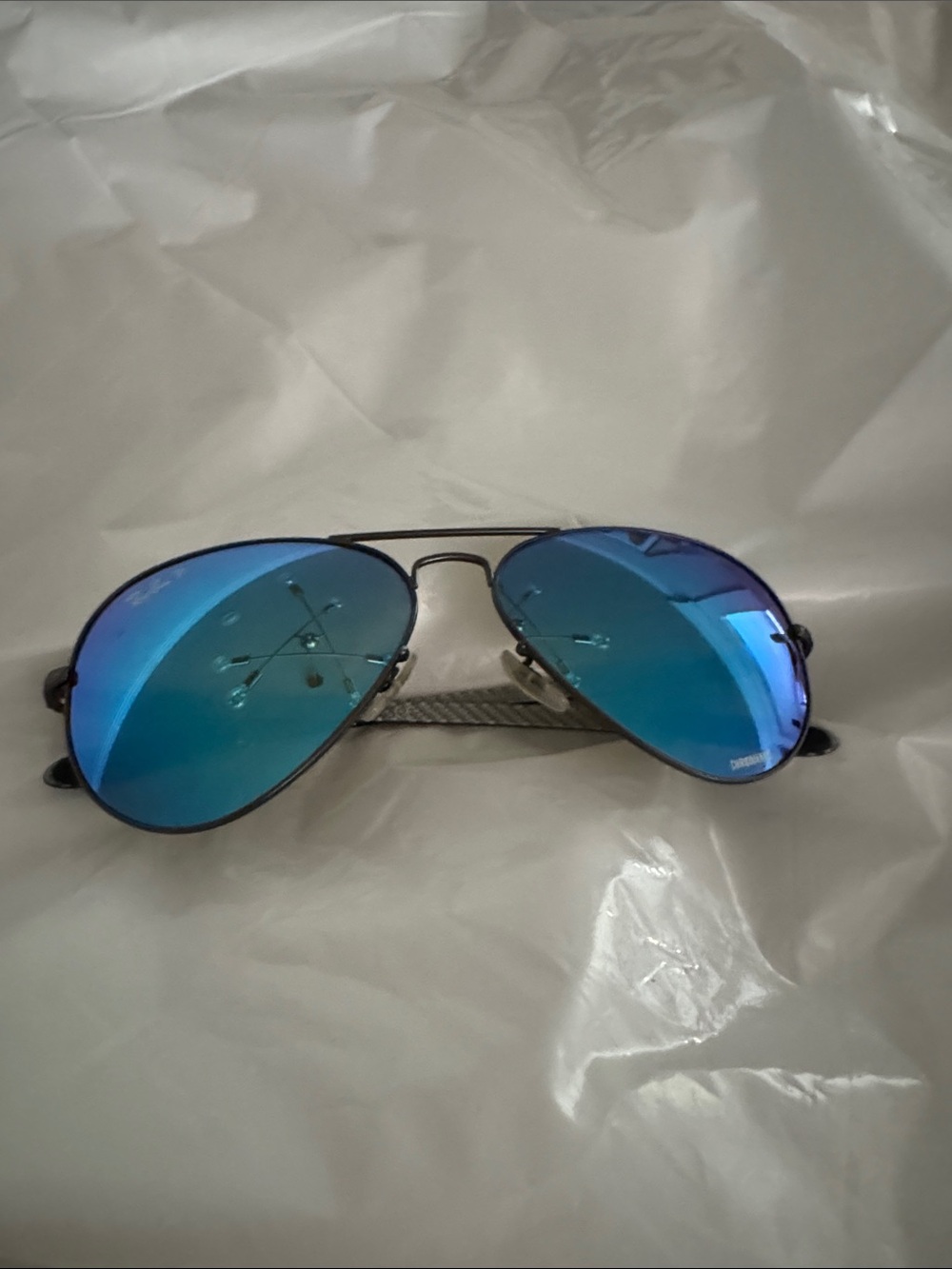 Ray-Ban polarized aviator sunglasses - Picture 8 of 8